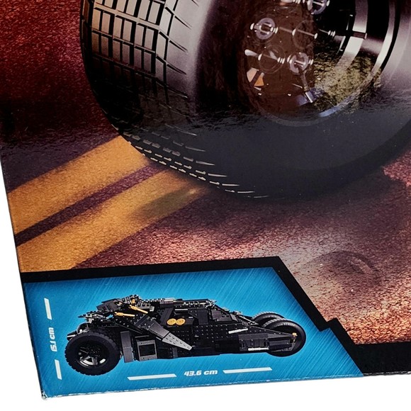 LEGO DC Comics Super Heroes 76023 Batman The Tumbler Factory Sealed Retired NEW - Picture 4 of 12